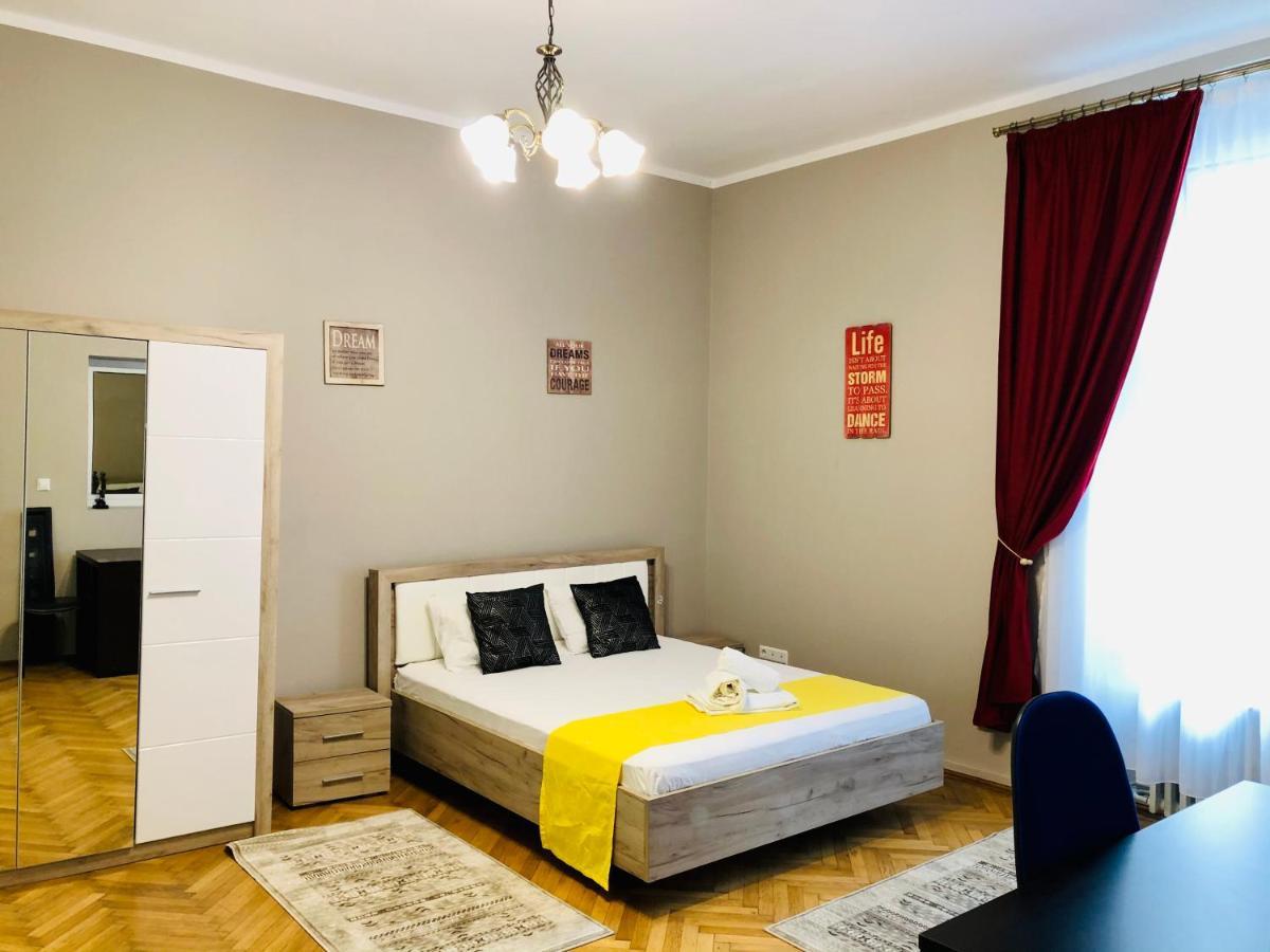 Ultra-Central Apartment Just In Union Squere Тимишоара Экстерьер фото
