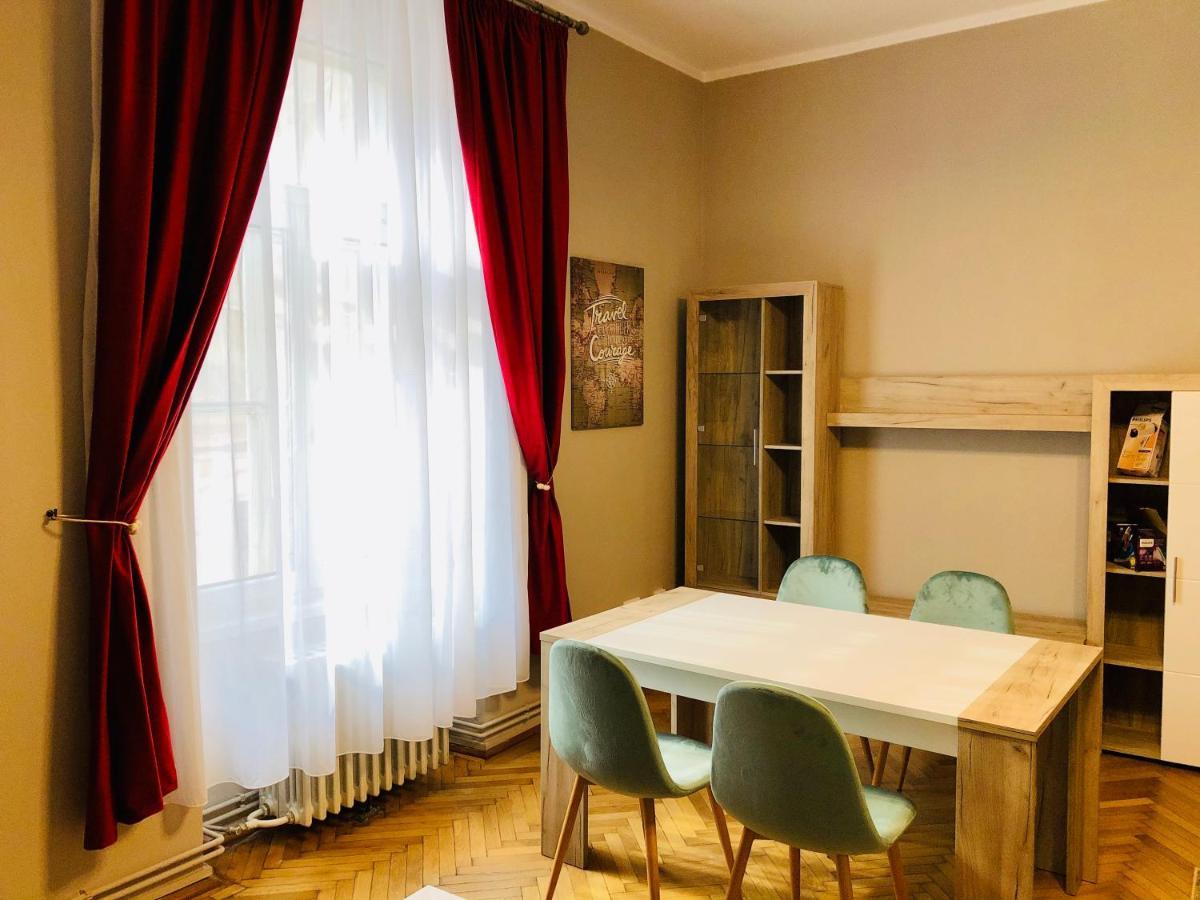 Ultra-Central Apartment Just In Union Squere Тимишоара Экстерьер фото