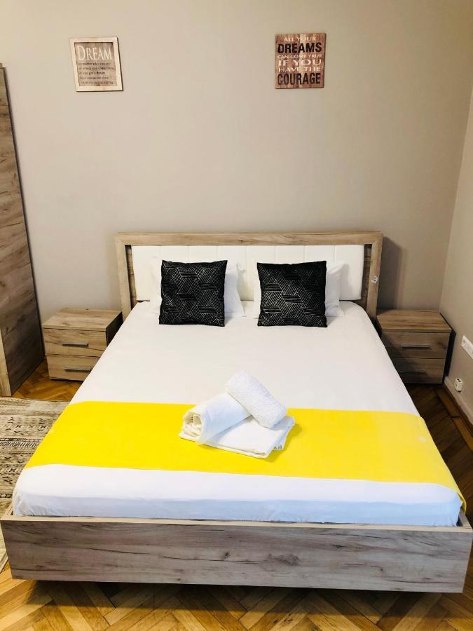 Ultra-Central Apartment Just In Union Squere Тимишоара Экстерьер фото