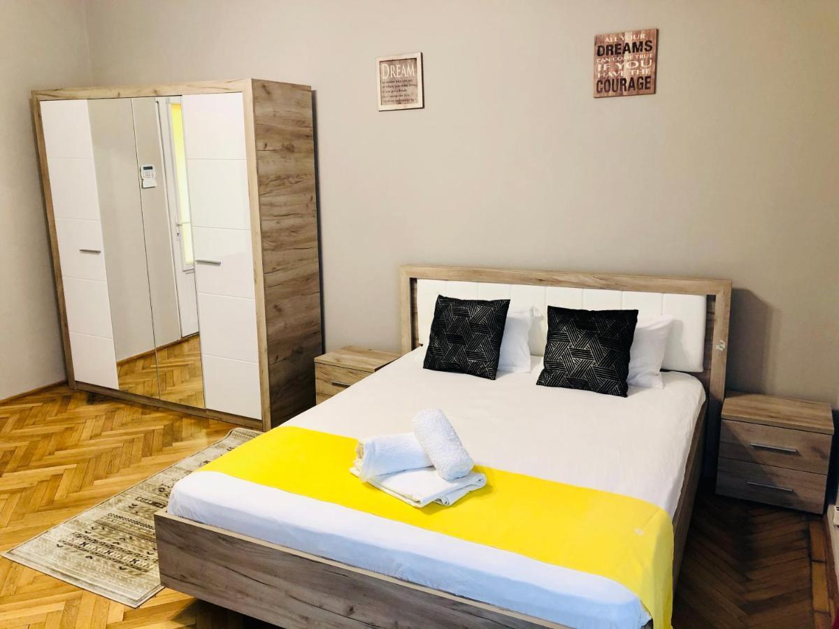 Ultra-Central Apartment Just In Union Squere Тимишоара Экстерьер фото
